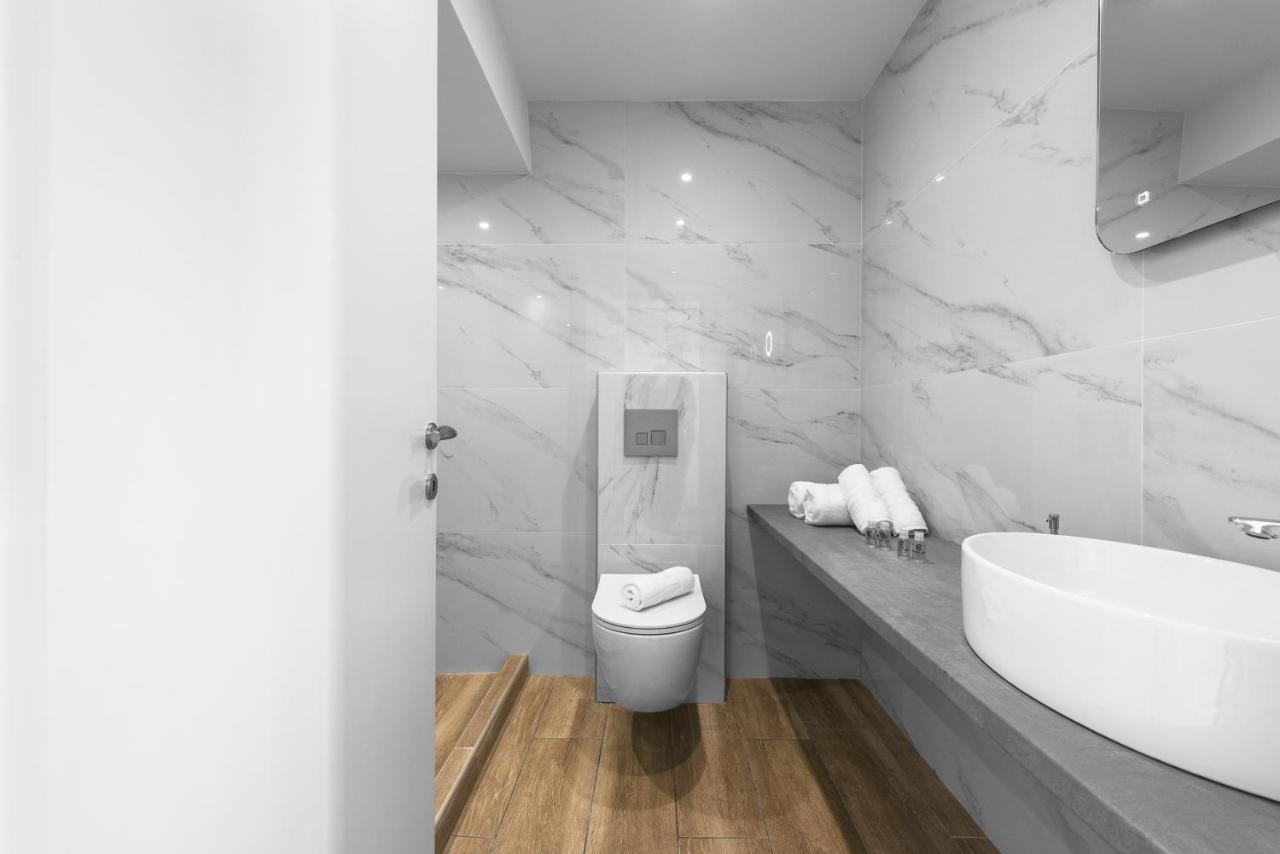 Hermes Suites, Ermou St, Nilie Hospitality Mgmt Salonicco Esterno foto